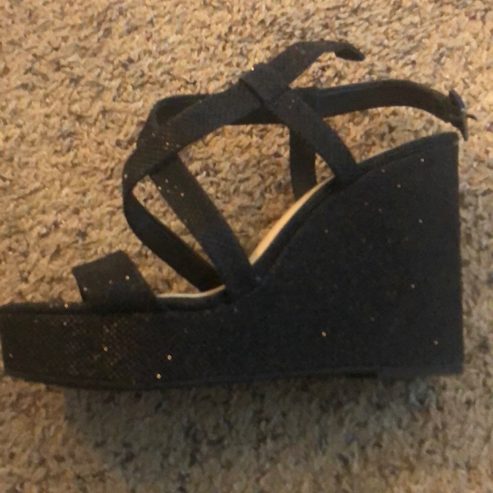 Jessica Simpson Black sparkly wedges size 8.5